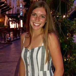 Meet your Posher, Carley